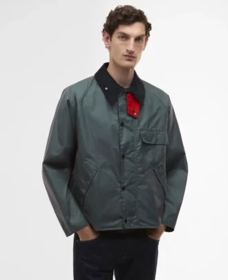 Ο Paul Smith αγαπάει το κηρωμένο μπουφάν Barbour Transport