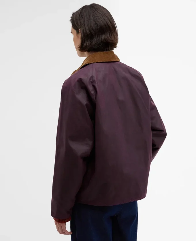 Ο Paul Smith αγαπάει το κηρωμένο μπουφάν Barbour Transport Ο Paul Smith αγαπάει το κηρωμένο μπουφάν Barbour Transport